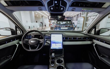 Geely Atlas, 2025 год, 10 фотография