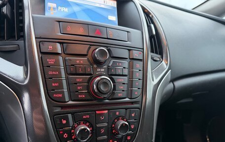 Opel Astra J, 2010 год, 499 000 рублей, 22 фотография