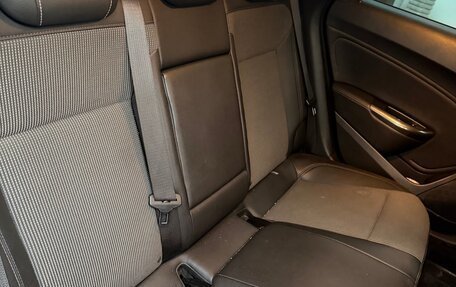 Opel Astra J, 2010 год, 499 000 рублей, 27 фотография