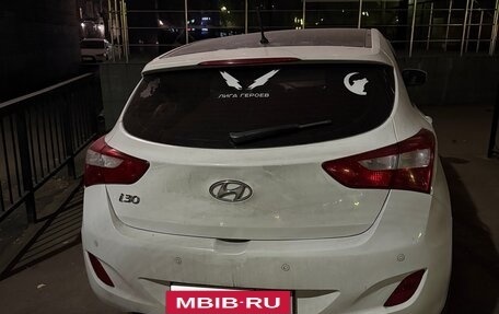 Hyundai i30 II рестайлинг, 2013 год, 745 000 рублей, 3 фотография