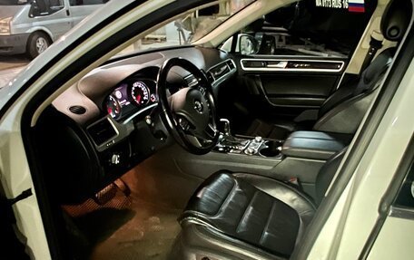 Volkswagen Touareg III, 2014 год, 2 790 000 рублей, 15 фотография