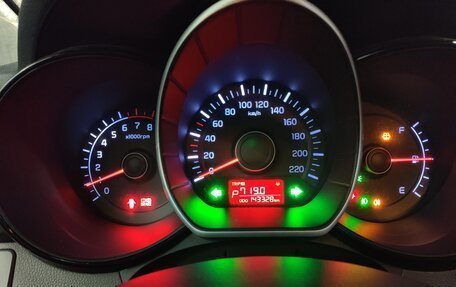 KIA Rio III рестайлинг, 2013 год, 1 200 000 рублей, 12 фотография