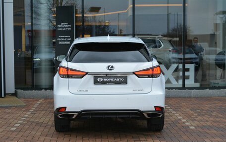Lexus RX IV рестайлинг, 2019 год, 4 760 000 рублей, 6 фотография