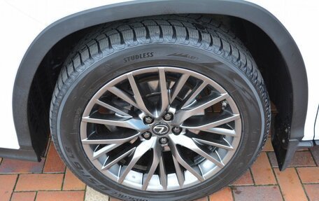 Lexus RX IV рестайлинг, 2019 год, 4 760 000 рублей, 10 фотография