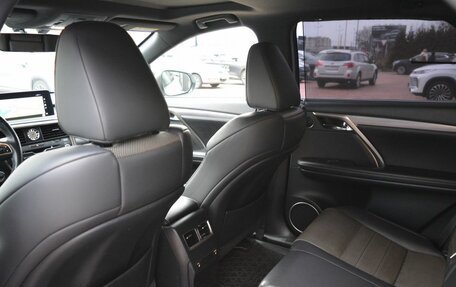 Lexus RX IV рестайлинг, 2019 год, 4 760 000 рублей, 15 фотография
