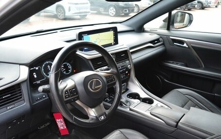 Lexus RX IV рестайлинг, 2019 год, 4 760 000 рублей, 14 фотография