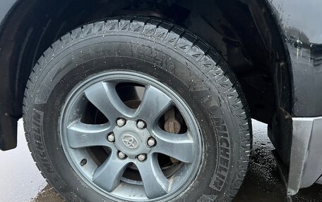 Toyota Land Cruiser Prado 120 рестайлинг, 2007 год, 2 550 000 рублей, 12 фотография