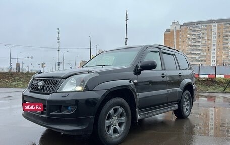 Toyota Land Cruiser Prado 120 рестайлинг, 2007 год, 2 550 000 рублей, 11 фотография