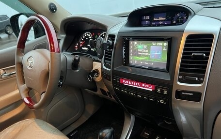 Toyota Land Cruiser Prado 120 рестайлинг, 2007 год, 2 550 000 рублей, 23 фотография