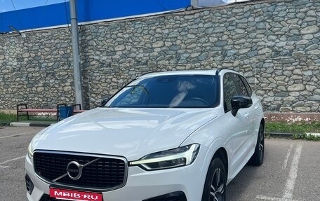 Volvo XC60 II, 2019 год, 3 999 000 рублей, 1 фотография
