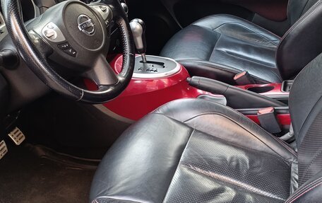 Nissan Juke II, 2011 год, 990 000 рублей, 7 фотография