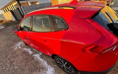 Volvo V40 II рестайлинг, 2013 год, 1 400 000 рублей, 3 фотография