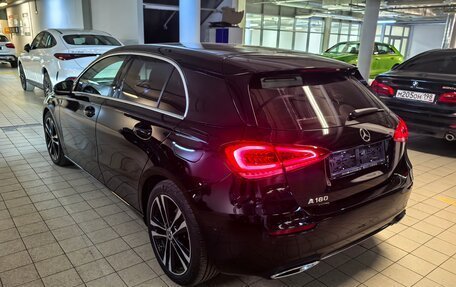 Mercedes-Benz A-Класс, 2020 год, 3 500 000 рублей, 3 фотография