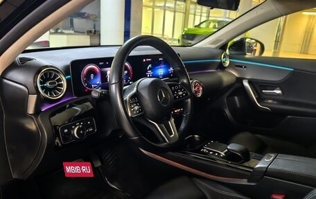 Mercedes-Benz A-Класс, 2020 год, 3 500 000 рублей, 8 фотография