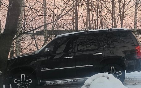 Chevrolet Tahoe III, 2012 год, 2 100 000 рублей, 2 фотография