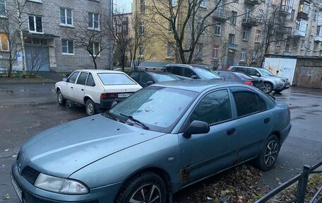 Mitsubishi Carisma I, 2003 год, 180 000 рублей, 4 фотография