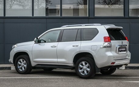 Toyota Land Cruiser Prado 150 рестайлинг 2, 2012 год, 3 179 000 рублей, 2 фотография