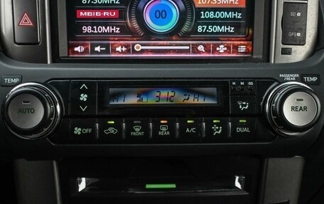 Toyota Land Cruiser Prado 150 рестайлинг 2, 2012 год, 3 179 000 рублей, 17 фотография