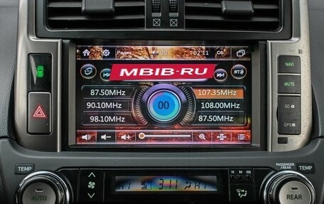 Toyota Land Cruiser Prado 150 рестайлинг 2, 2012 год, 3 179 000 рублей, 16 фотография