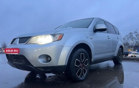 Mitsubishi Outlander III рестайлинг 3, 2007 год, 750 000 рублей, 8 фотография