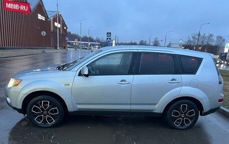 Mitsubishi Outlander III рестайлинг 3, 2007 год, 750 000 рублей, 17 фотография