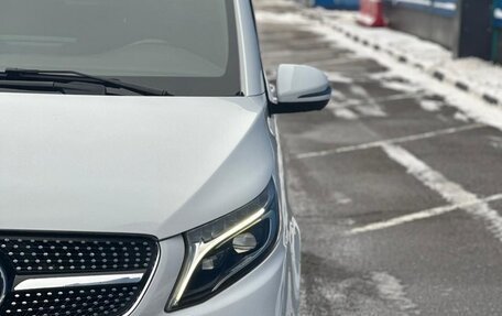 Mercedes-Benz V-Класс, 2018 год, 4 550 000 рублей, 6 фотография