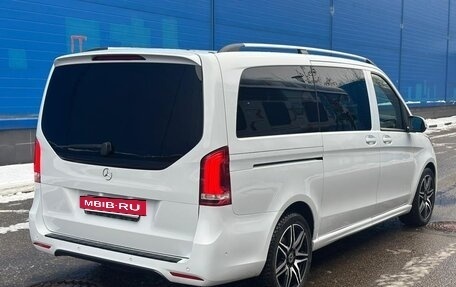 Mercedes-Benz V-Класс, 2018 год, 4 550 000 рублей, 7 фотография