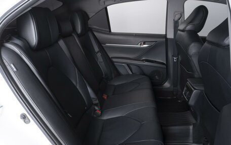 Toyota Camry, 2020 год, 3 922 000 рублей, 7 фотография