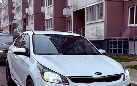 KIA Rio IV, 2017 год, 1 150 000 рублей, 2 фотография