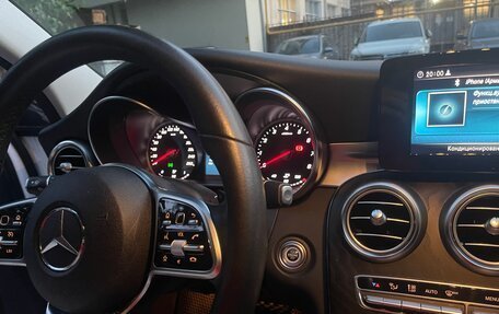 Mercedes-Benz C-Класс, 2019 год, 2 600 000 рублей, 10 фотография