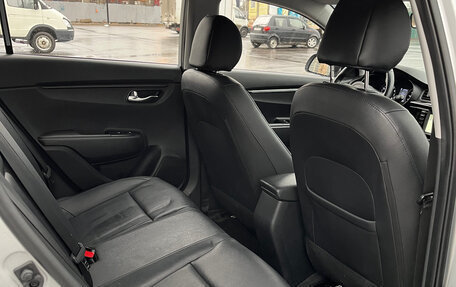 KIA Rio IV, 2018 год, 1 650 000 рублей, 2 фотография