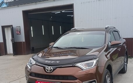 Toyota RAV4, 2017 год, 2 400 000 рублей, 5 фотография