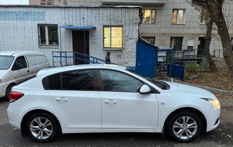 Chevrolet Cruze II, 2012 год, 600 000 рублей, 3 фотография