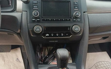 Honda Civic IX, 2020 год, 1 900 000 рублей, 7 фотография