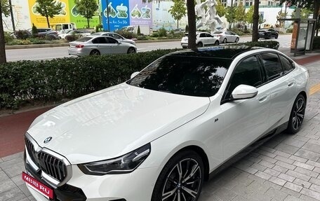 BMW 5 серия, 2025 год, 8 436 099 рублей, 3 фотография