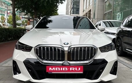 BMW 5 серия, 2025 год, 8 436 099 рублей, 2 фотография