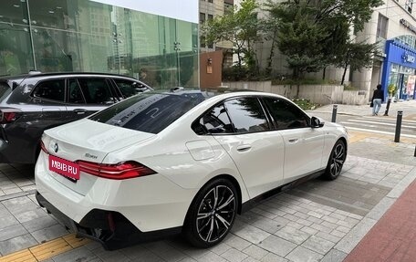 BMW 5 серия, 2025 год, 8 436 099 рублей, 5 фотография