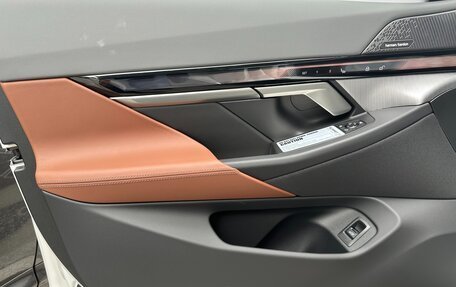 BMW 5 серия, 2025 год, 8 436 099 рублей, 13 фотография