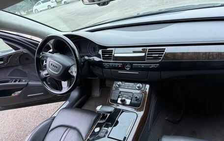 Audi A8, 2013 год, 2 800 000 рублей, 8 фотография