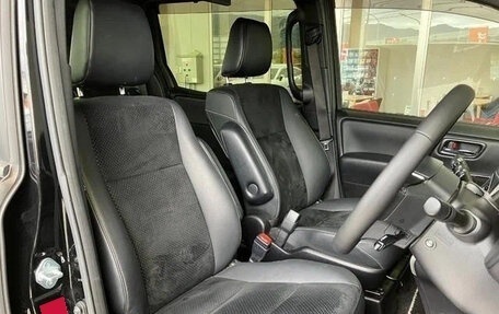 Toyota Voxy III, 2021 год, 1 998 027 рублей, 9 фотография