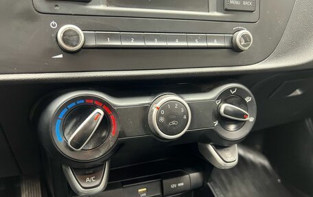 KIA Rio IV, 2022 год, 1 699 900 рублей, 16 фотография