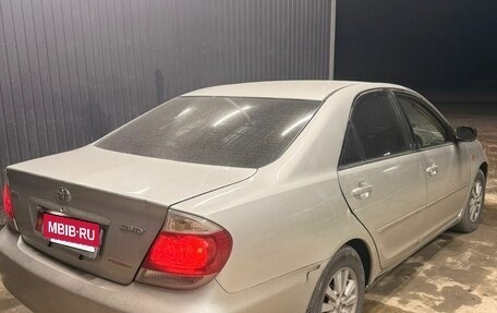 Toyota Camry V40, 2004 год, 440 000 рублей, 2 фотография