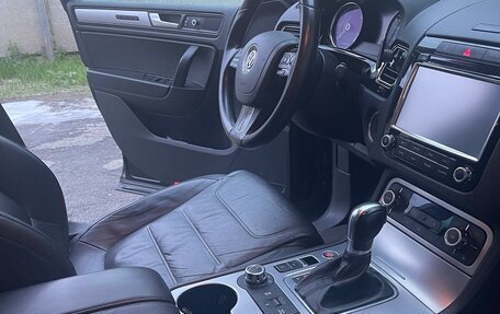 Volkswagen Touareg III, 2013 год, 2 380 000 рублей, 6 фотография