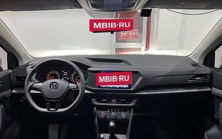Volkswagen Tharu, 2021 год, 1 550 000 рублей, 7 фотография