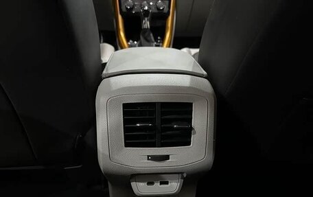 Volkswagen T-Cross I, 2021 год, 1 350 000 рублей, 7 фотография