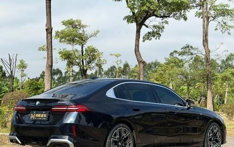 BMW 5 серия, 2024 год, 7 130 000 рублей, 4 фотография