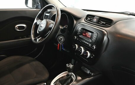 KIA Soul II рестайлинг, 2016 год, 1 525 000 рублей, 13 фотография