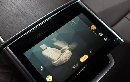 Land Rover Range Rover IV рестайлинг, 2024 год, 19 600 000 рублей, 15 фотография