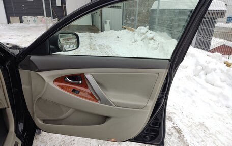 Toyota Camry, 2008 год, 1 550 000 рублей, 27 фотография