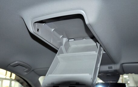 Volkswagen Tiguan II, 2019 год, 2 349 000 рублей, 7 фотография